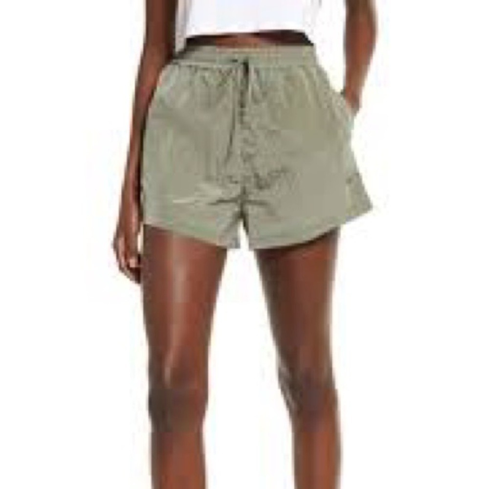 Open Edit Shorts Women's Medium Relaxed Pull On Green Drawstring Waist